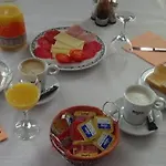 Ξενοδοχείο Marinada 2*