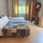 Ξενοδοχείο Marinada 2*