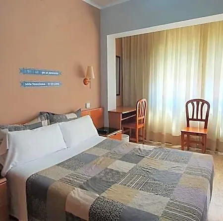 Marinada Hotel 2*